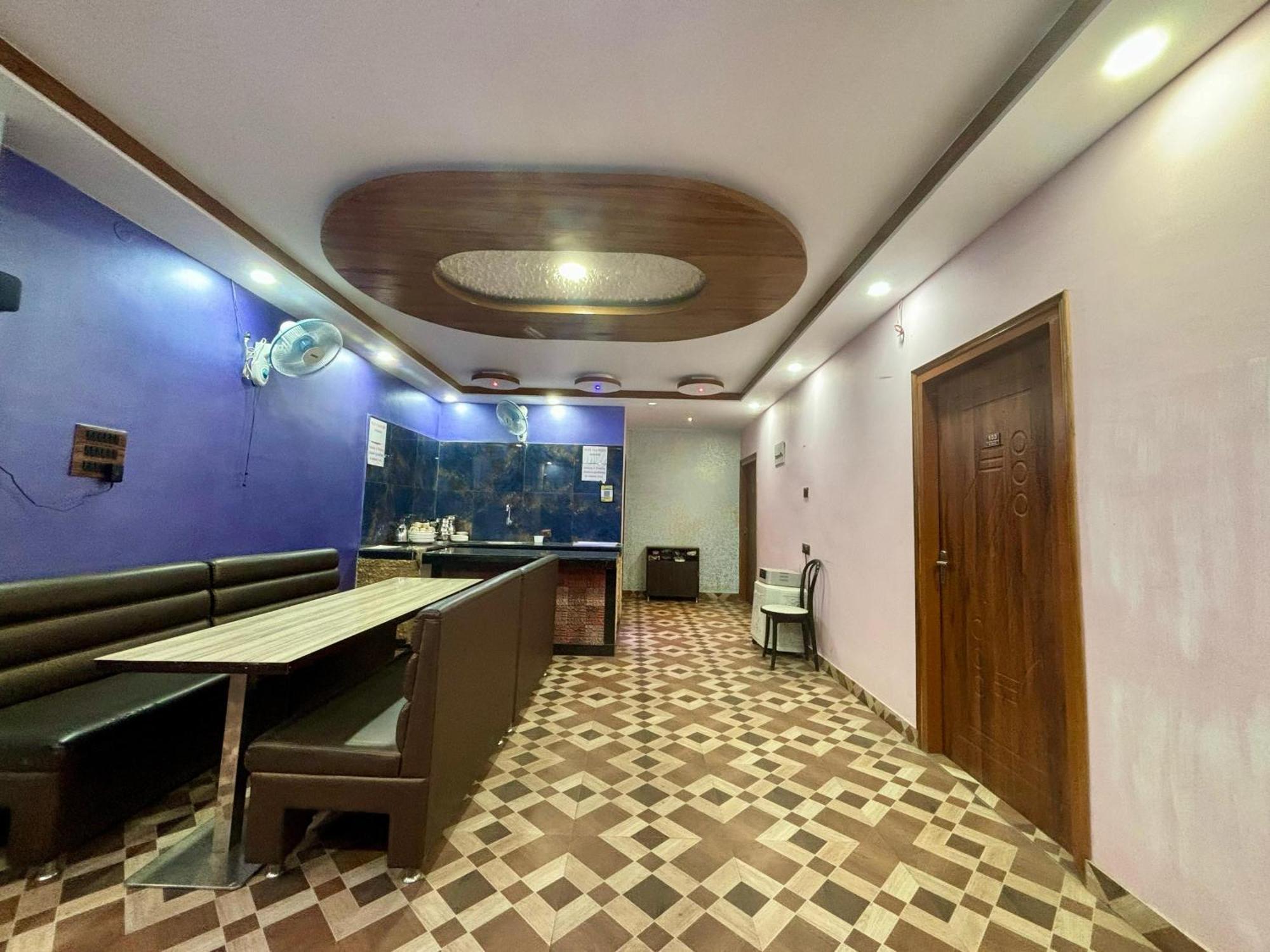 Krishna Shree Guest House 古瓦哈提 外观 照片