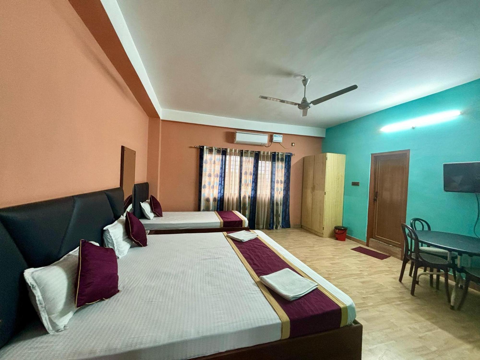 Krishna Shree Guest House 古瓦哈提 外观 照片