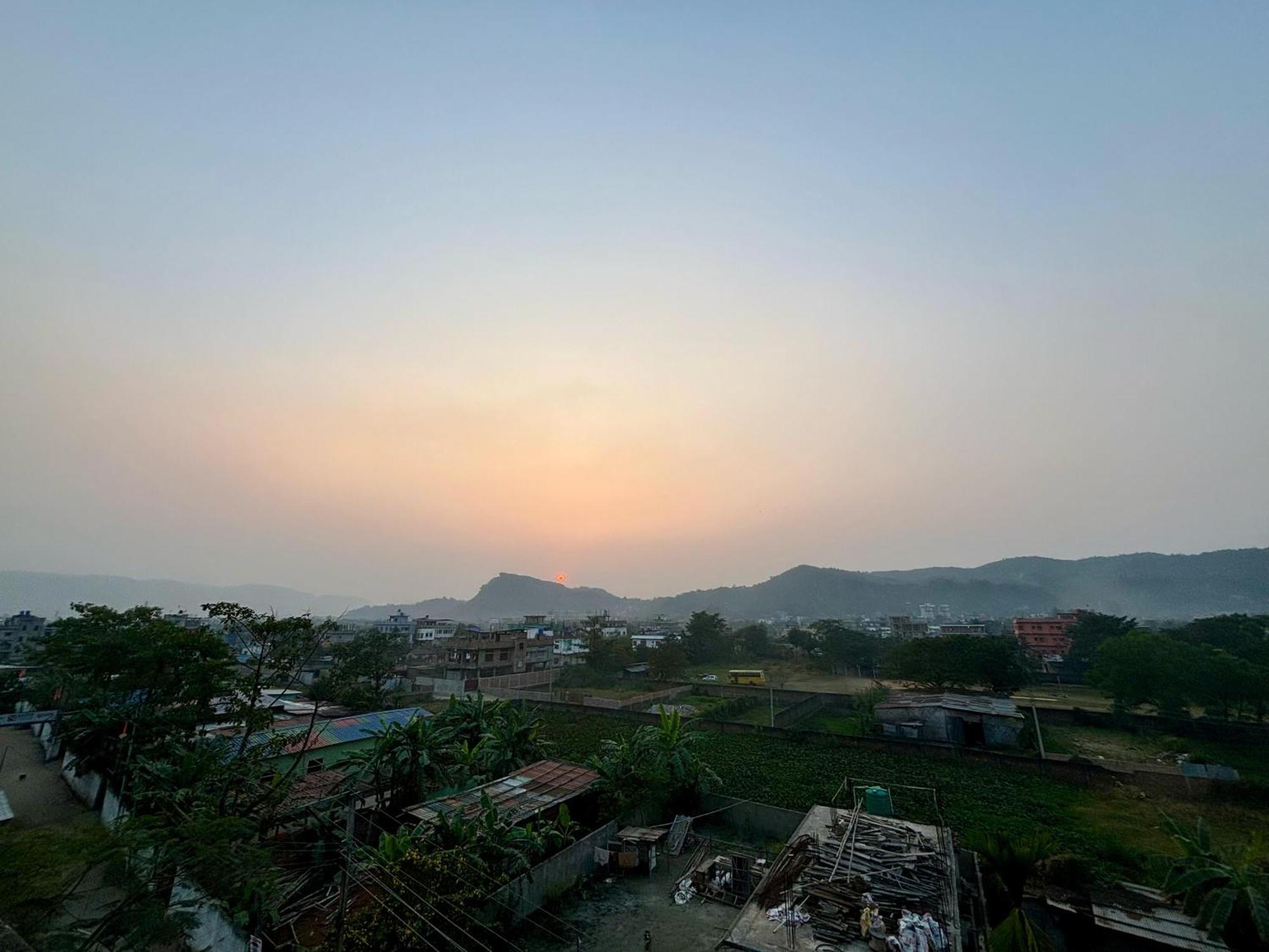 Krishna Shree Guest House 古瓦哈提 外观 照片
